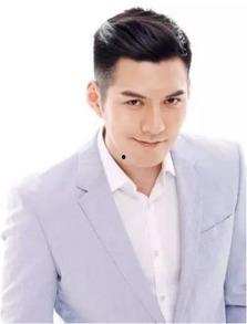 网友爆料严屹宽整容视频,网友爆料视频引发热议 第2张 网友爆料严屹宽整容视频,网友爆料视频引发热议 第2张